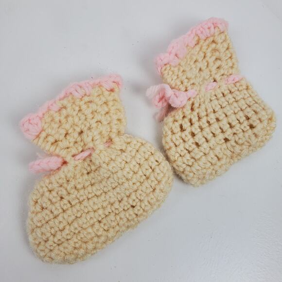 Vintage Crochet Handmade Baby Booties Ivory Pink 4x4 Inch - Picture 1 of 4